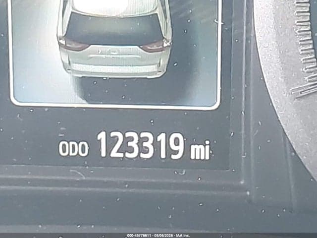 2020 TOYOTA SIENNA XLE 7