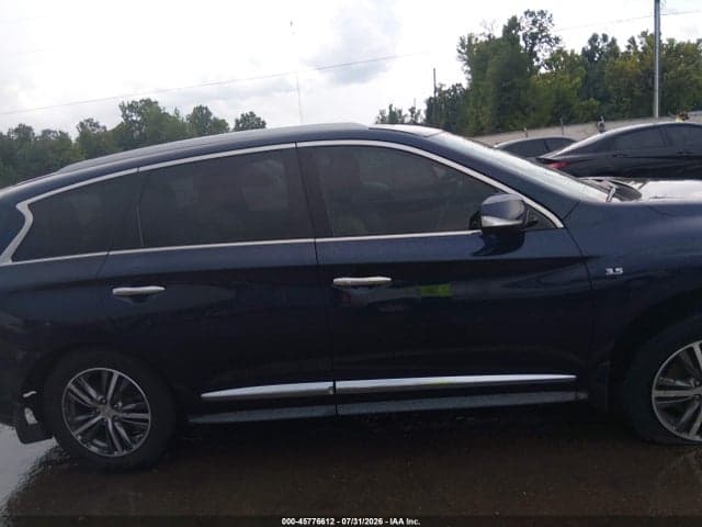 2017 INFINITI QX60 13