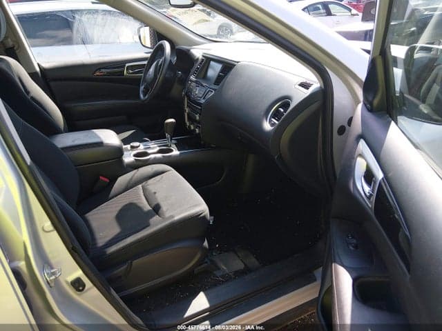 2019 NISSAN PATHFINDER SV 5