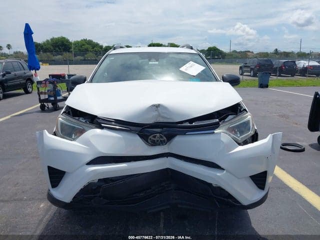 2018 TOYOTA RAV4 LE 11