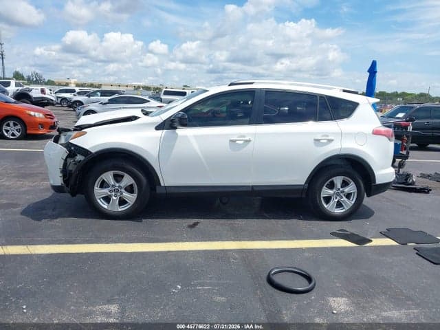 2018 TOYOTA RAV4 LE 13