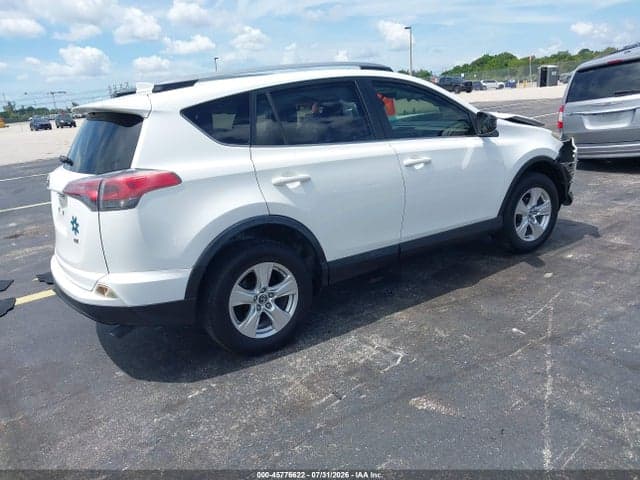 2018 TOYOTA RAV4 LE 4