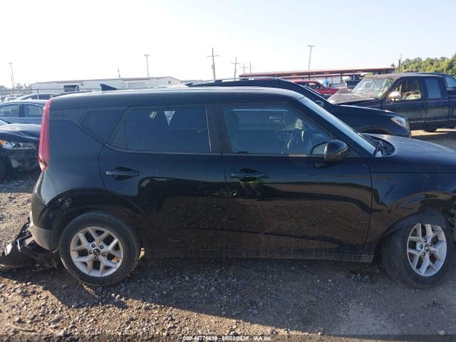 2020 KIA SOUL S 13