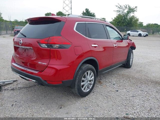 2017 NISSAN ROGUE SV 4
