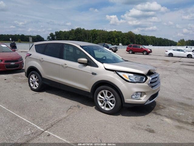 2017 FORD ESCAPE SE - 1