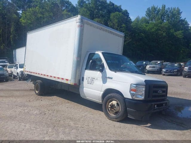 2021 FORD E-350 CUTAWAY 1
