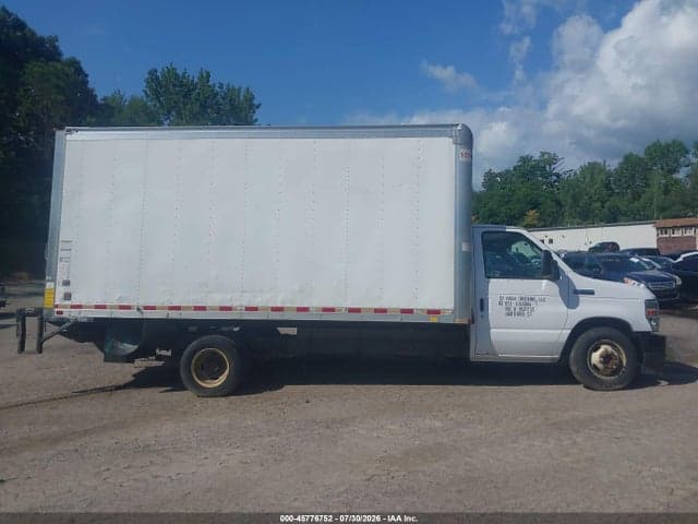 2021 FORD E-350 CUTAWAY 17
