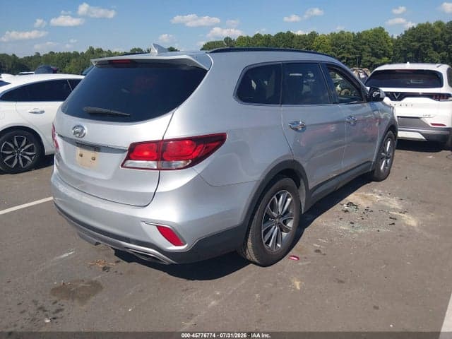 2017 HYUNDAI SANTA FE SE 4