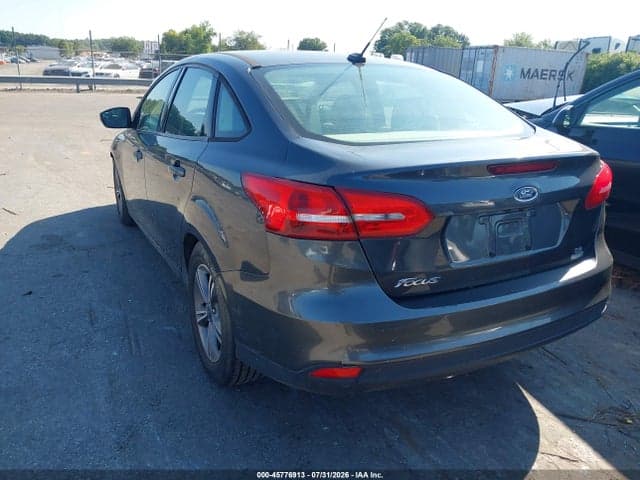 2017 FORD FOCUS SE 3