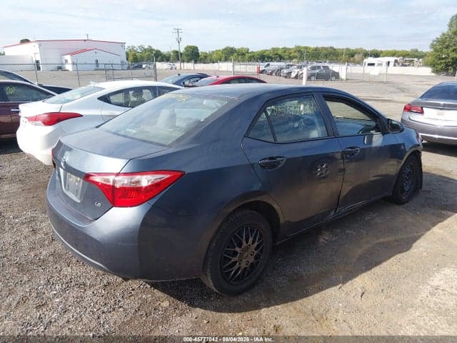 2018 TOYOTA COROLLA LE 4