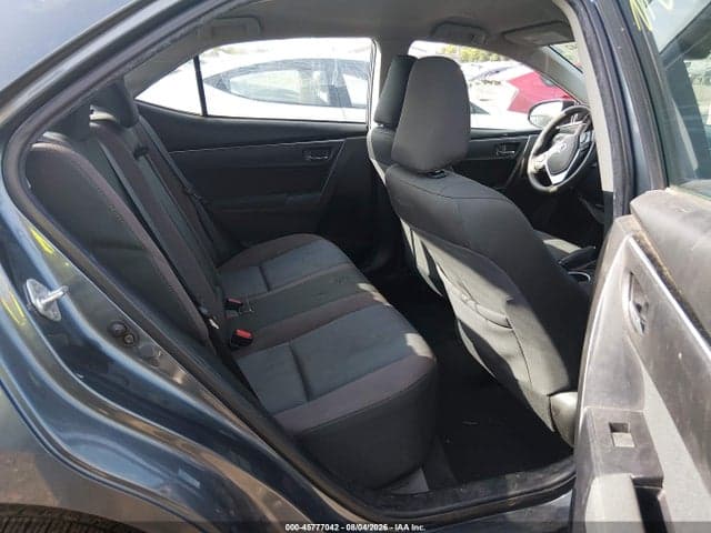 2018 TOYOTA COROLLA LE 8