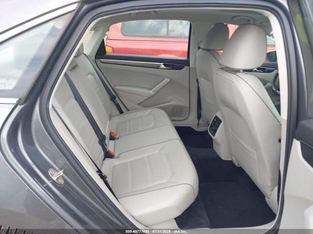 2018 VOLKSWAGEN PASSAT 2.0T SE 8