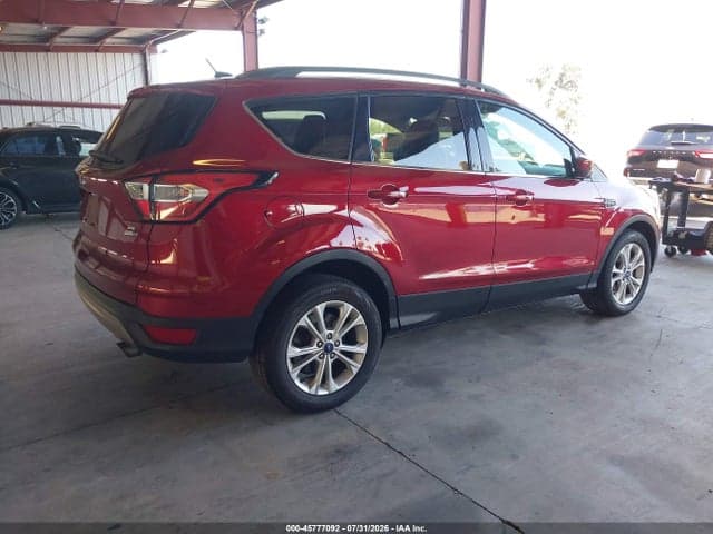 2017 FORD ESCAPE SE 4