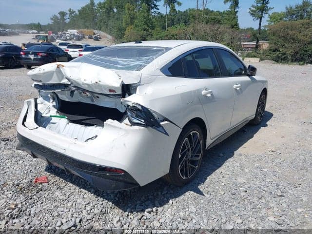 2026 NISSAN SENTRA SR 4