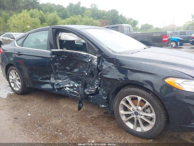 2020 FORD FUSION SE 6