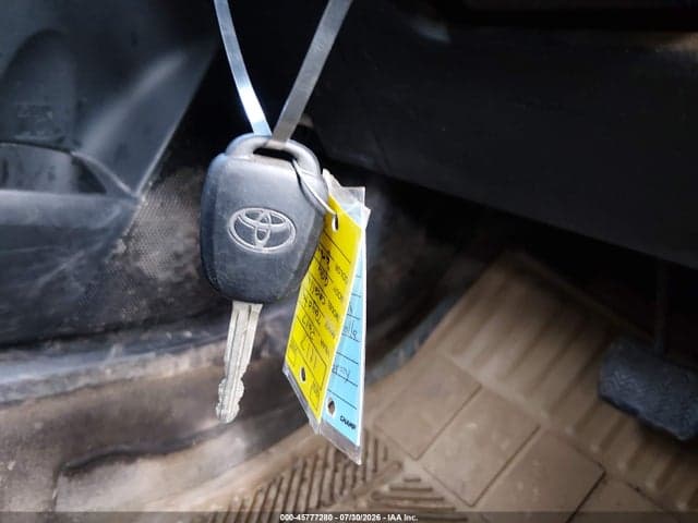 2017 TOYOTA COROLLA LE 11