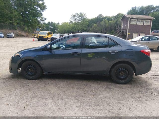 2017 TOYOTA COROLLA LE 15