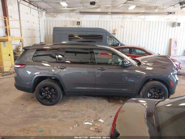 2025 JEEP GRAND CHEROKEE L LIMITED 4X4 13