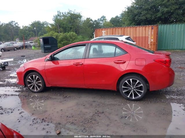 2017 TOYOTA COROLLA SE 14