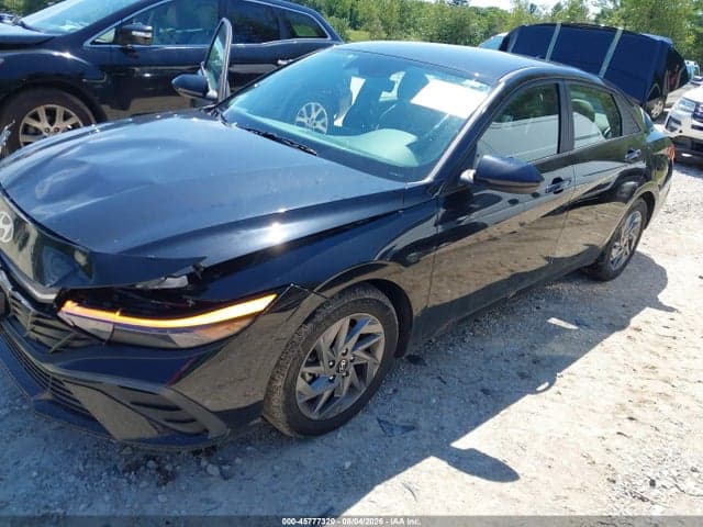 2024 HYUNDAI ELANTRA SEL 2