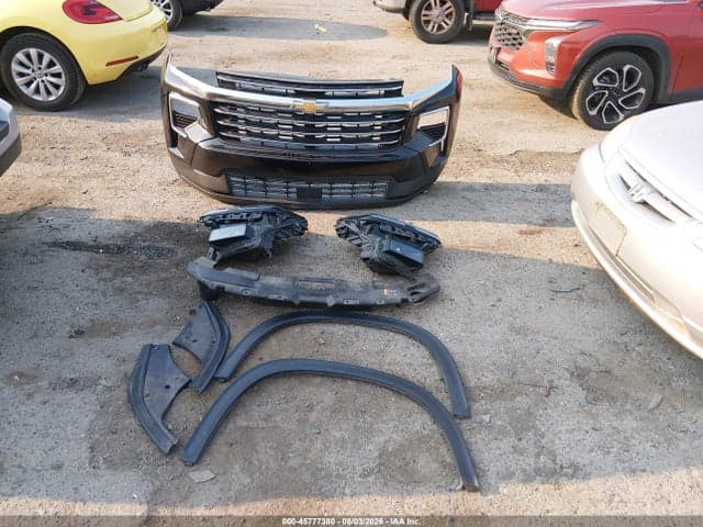 2025 CHEVROLET TRAVERSE FWD LT 12