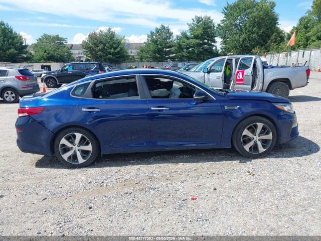 2019 KIA OPTIMA S 13