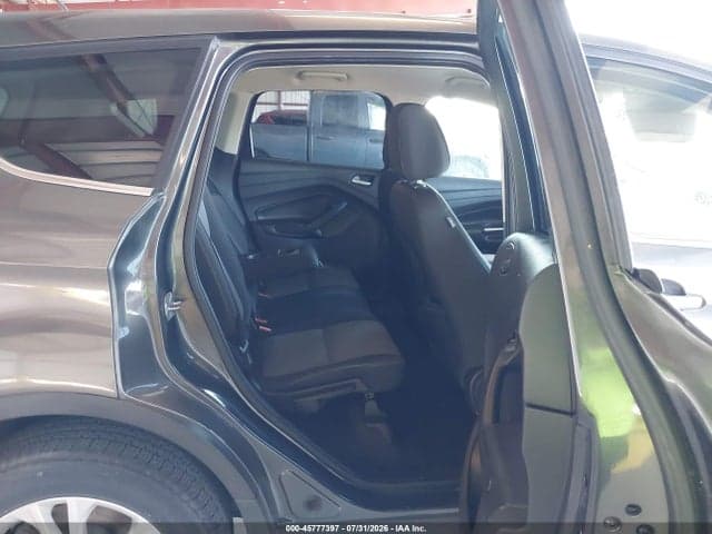 2017 FORD ESCAPE SE 8