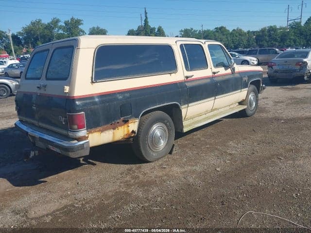 1986 CHEVROLET SUBURBAN C2 4