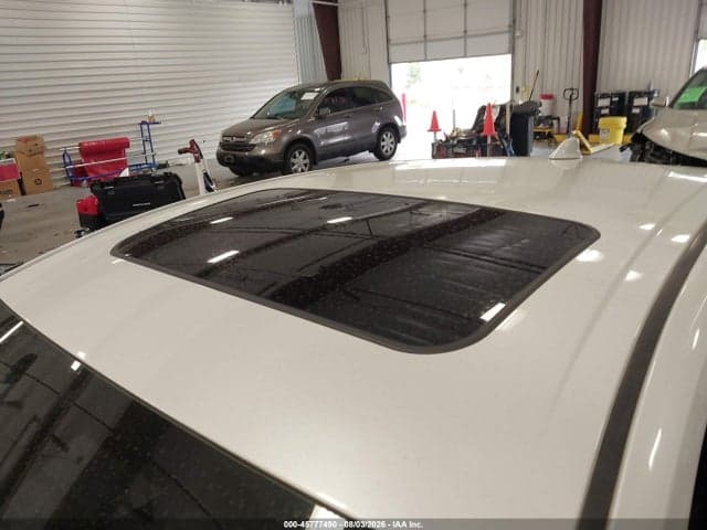 2018 TOYOTA PRIUS FOUR 17