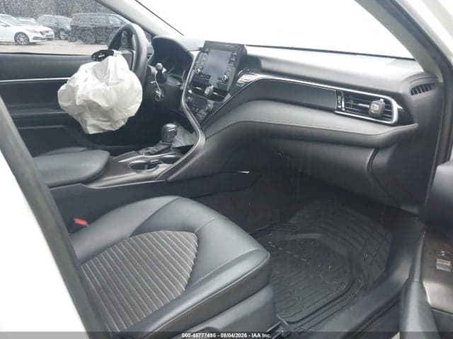 2021 TOYOTA CAMRY SE 5