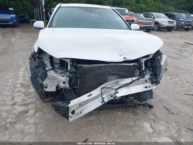 2021 TOYOTA CAMRY SE 6