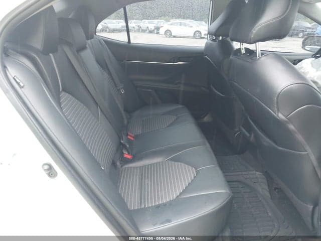 2021 TOYOTA CAMRY SE 8