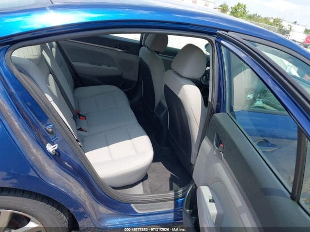 2018 HYUNDAI ELANTRA SEL 8