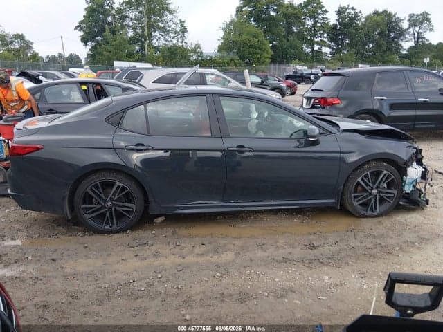 2025 TOYOTA CAMRY XSE 13