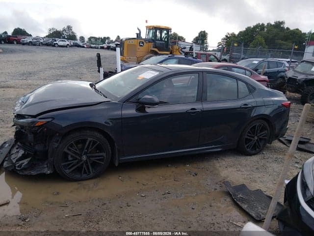 2025 TOYOTA CAMRY XSE 14