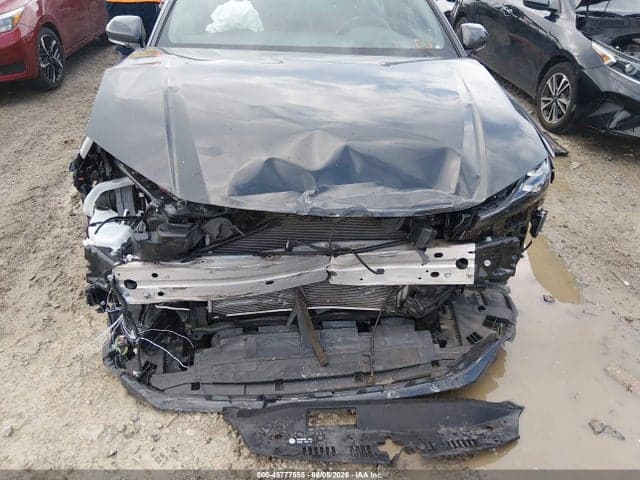 2025 TOYOTA CAMRY XSE 6