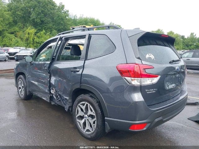 2022 SUBARU FORESTER PREMIUM 3