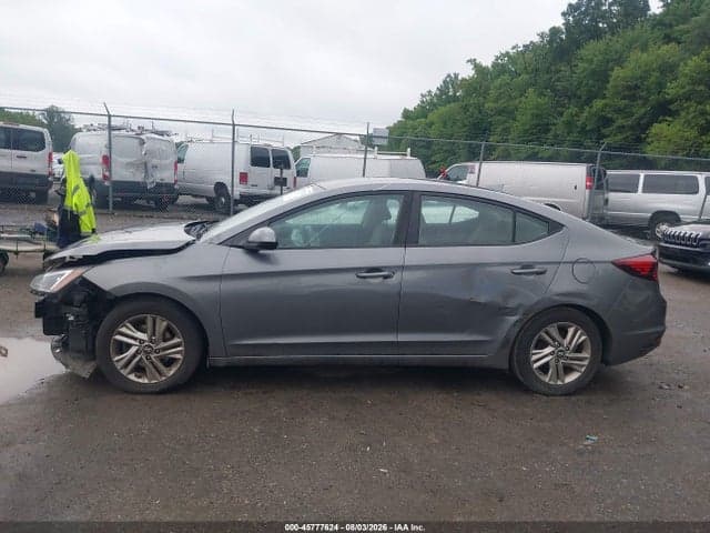 2019 HYUNDAI ELANTRA SEL 14