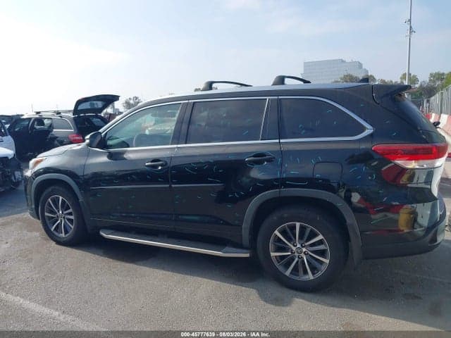 2018 TOYOTA HIGHLANDER XLE 15