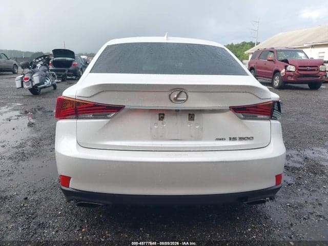 2017 LEXUS IS 300 16