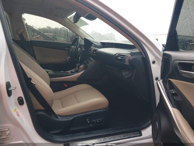 2017 LEXUS IS 300 5