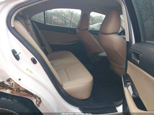 2017 LEXUS IS 300 8
