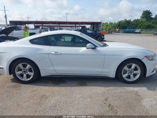 2017 FORD MUSTANG V6 13
