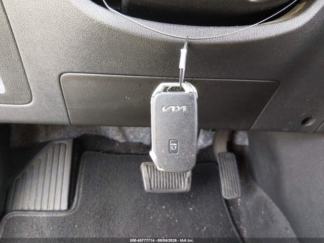 2022 KIA NIRO EV S 11