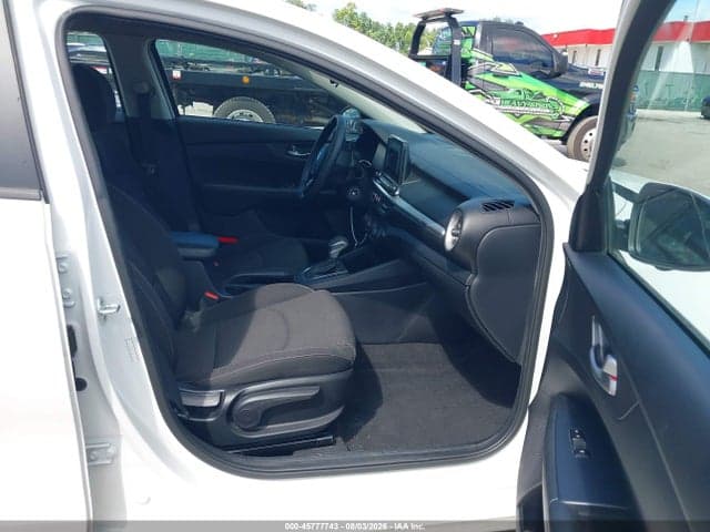 2020 KIA FORTE FE 5
