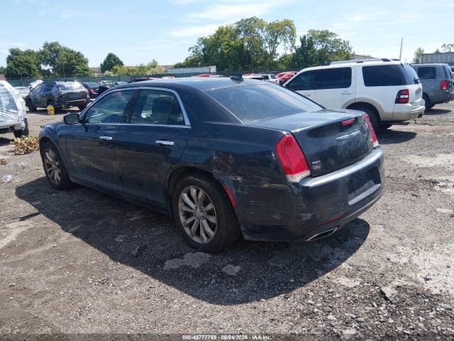2019 CHRYSLER 300 LIMITED AWD 3