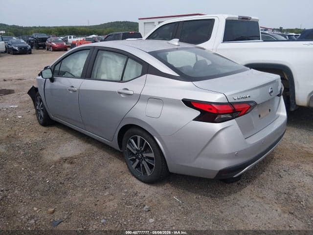 2021 NISSAN VERSA SV XTRONIC CVT 3