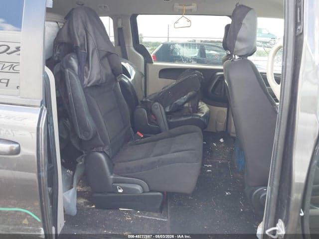 2017 DODGE GRAND CARAVAN SE 8
