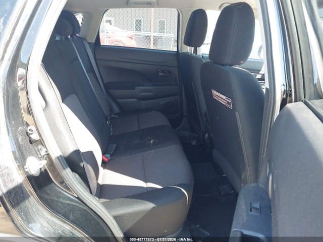2018 MITSUBISHI OUTLANDER SPORT 2.0 LE 8