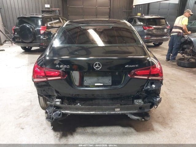 2020 MERCEDES-BENZ A 220 4MATIC 16